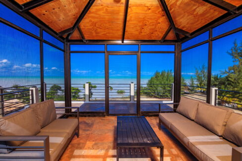 high-end-finishes-belize-seafront-home