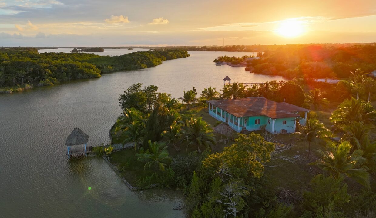 northern-belize-lagoonfront-estate-for-sale-caribbean-investment (1)