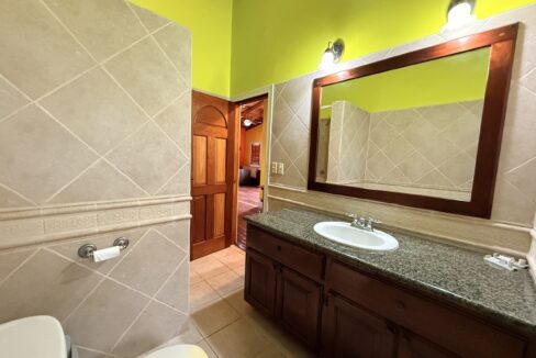 waterfront-dream-villa-belize-min (1)