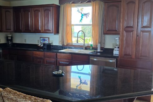 05-PR-C105-H3-Kitchen-01