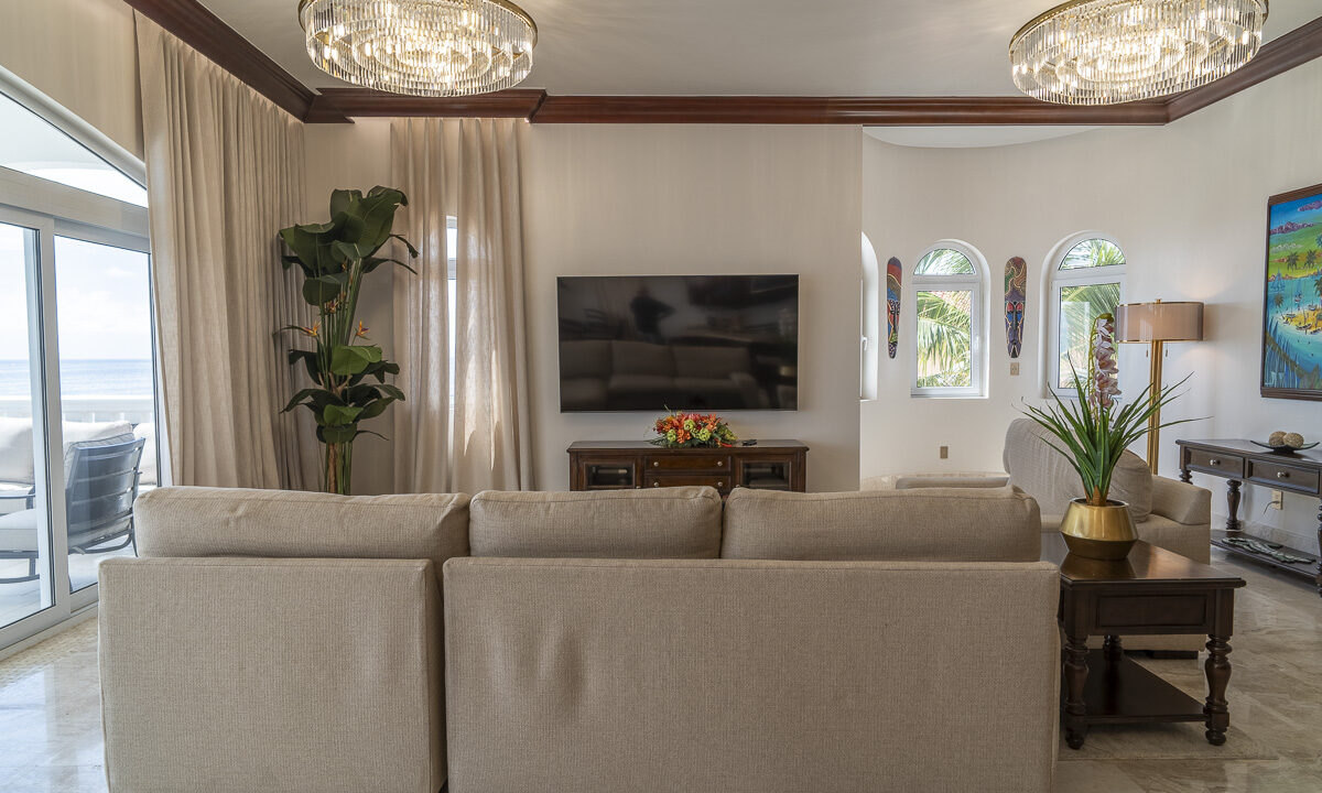 06-Living-Room_web-1