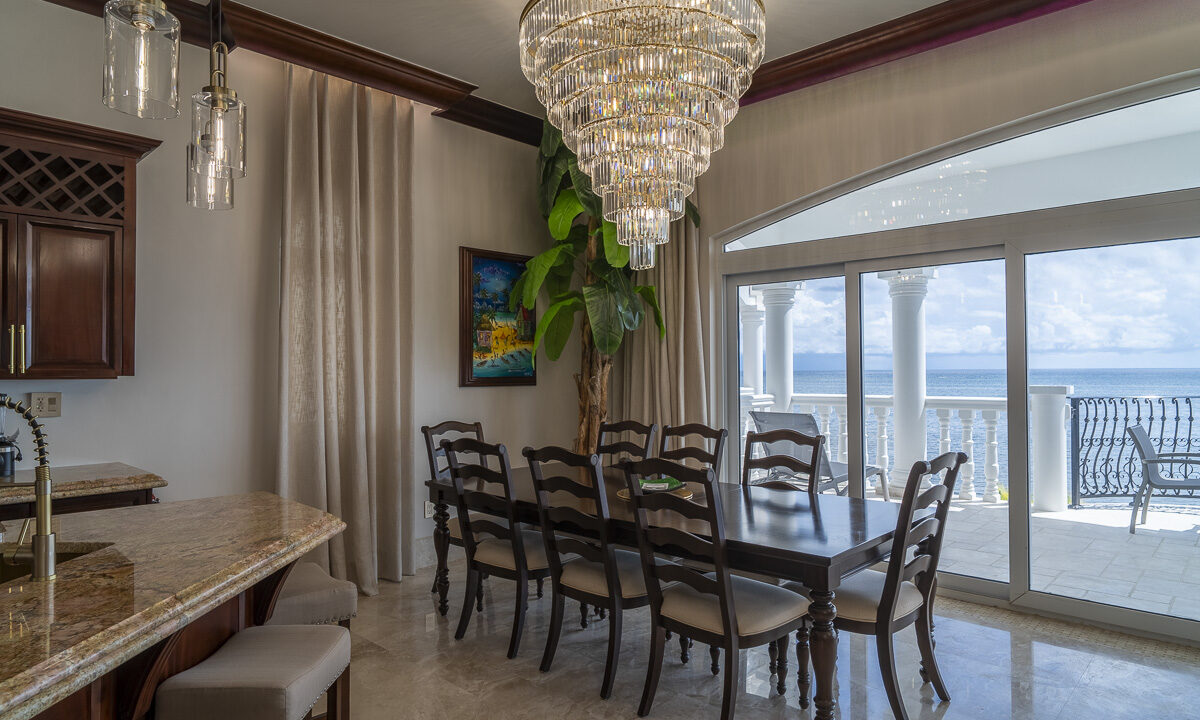 12-Dining-View_web-1