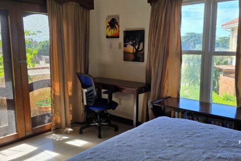 21-PR-C105-H3-Rose-Bedroom-02