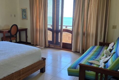 24-PR-C105-H3-Beachy-Bedroom-01
