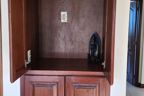 29-PR-C105-H3-Closet-View-rotated