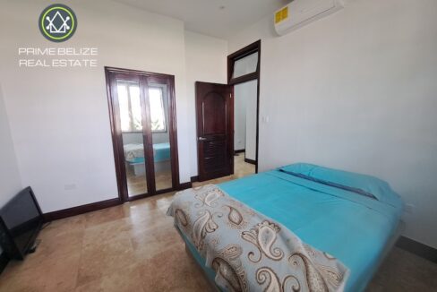 PC0018-bedroom-2