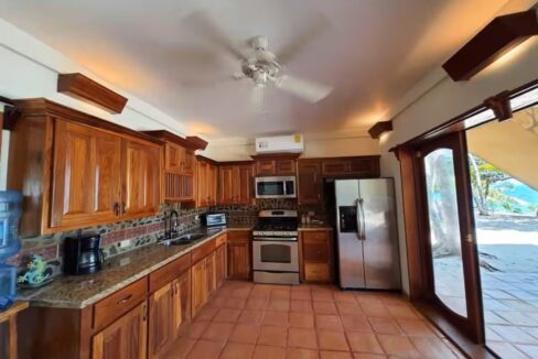 pb interior kitchen
