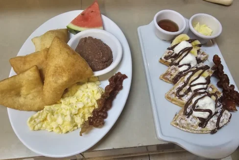 Charmaine's Cafe and Dessert Shop