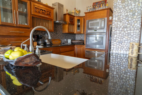 23-Kitchen-2_web-1