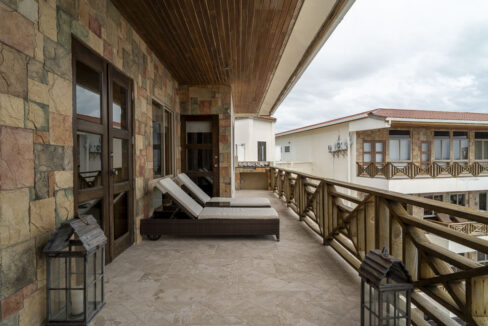 43-Patio-1_web-1