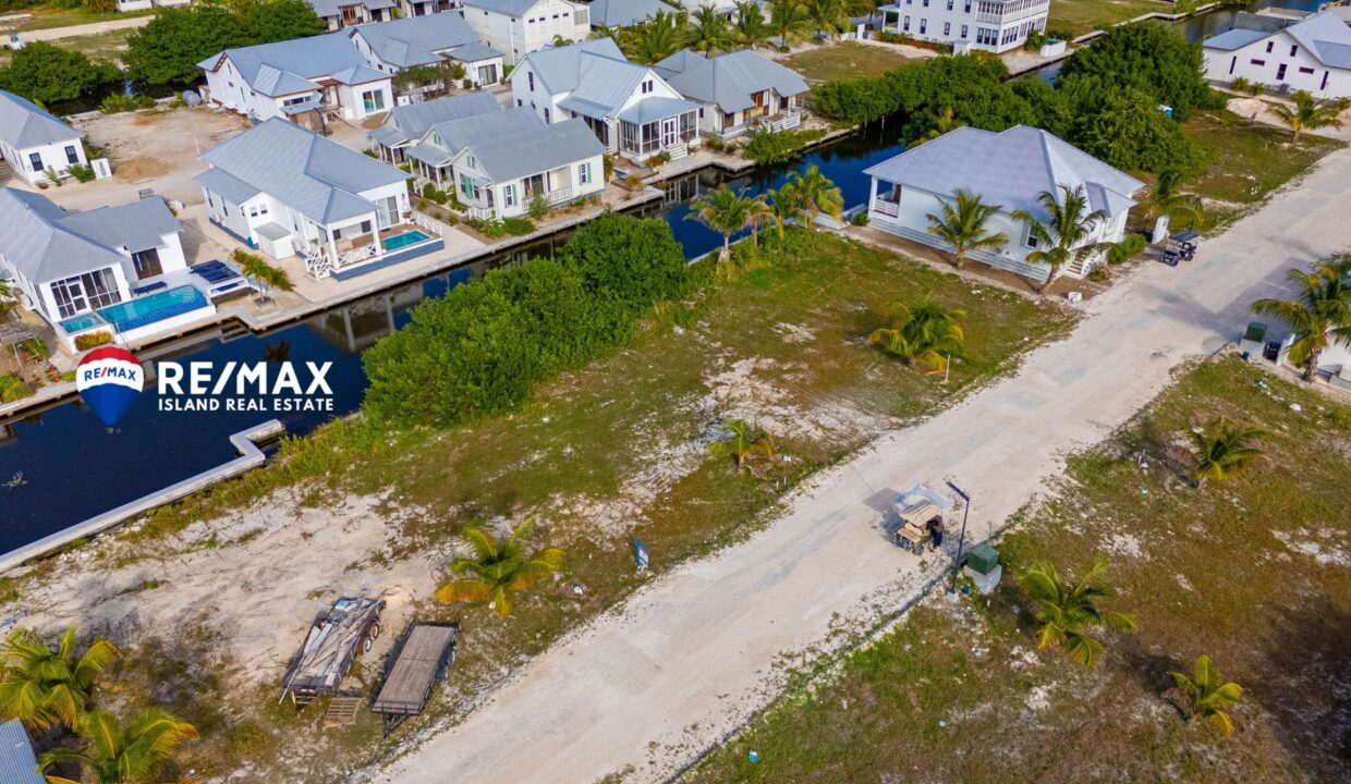 PARCEL-5983-RESIZED-WATERMARKED