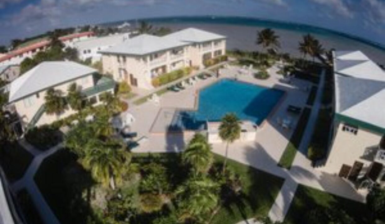 RoyalPalmVillas1C-3