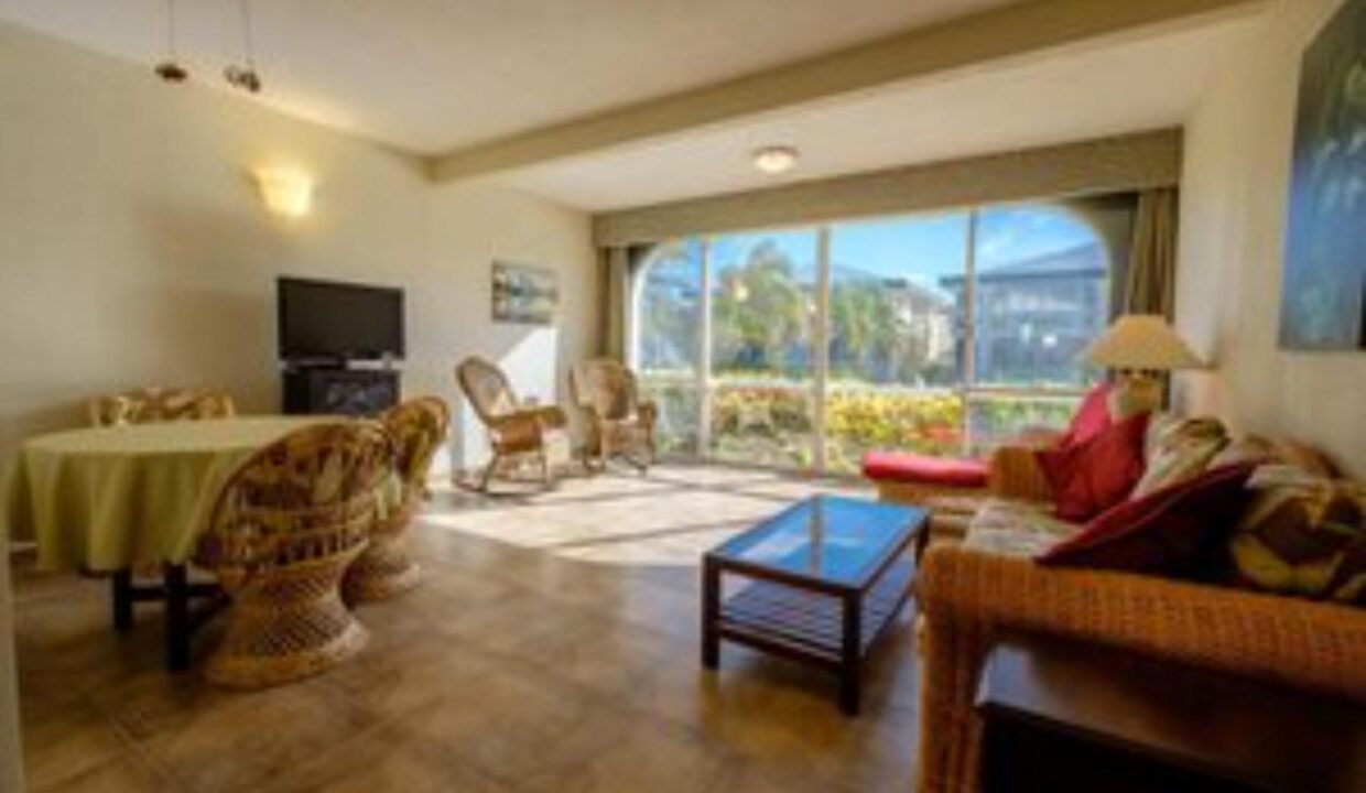 RoyalPalmVillas1C-6