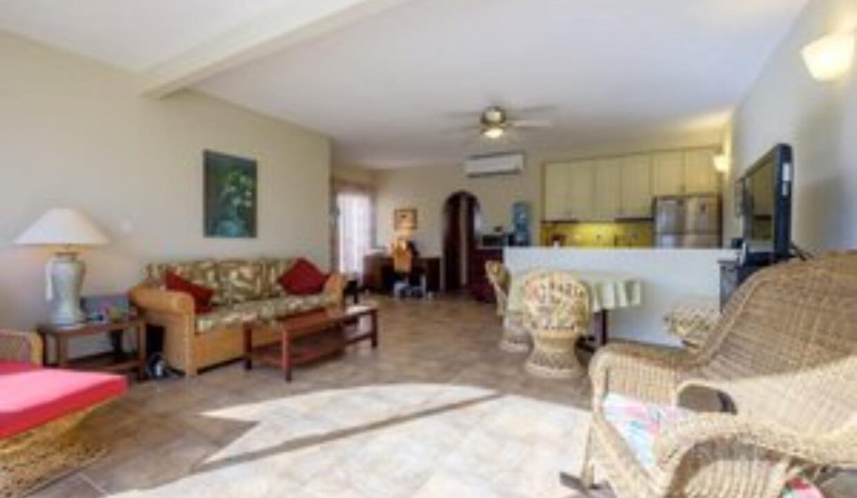 RoyalPalmVillas1C-8