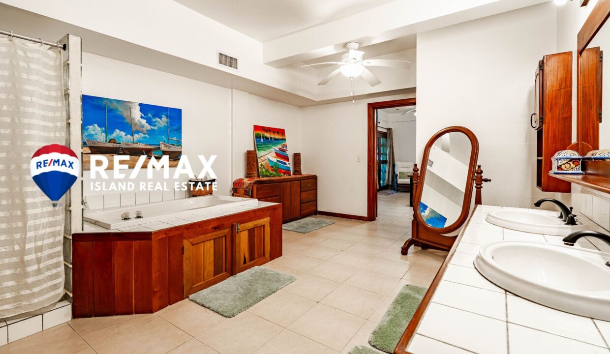 TRANQUILITY-BEACH-CLUB-UNIT-NO.-2-RESIZED-WATERMARKED-14