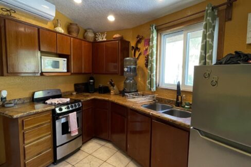Beachfront, Turn Key Condo at White Sands Cove