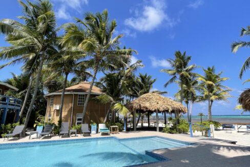 Beachfront, Turn Key Condo at White Sands Cove