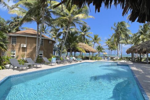 Beachfront, Turn Key Condo at White Sands Cove