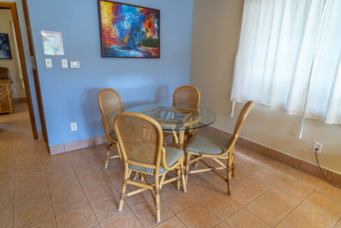 09-Dining_web