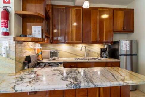 09-Kitchen-2_web