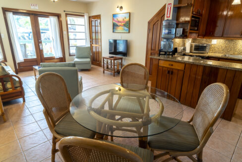 10-Dining-Full-Living-Space_web
