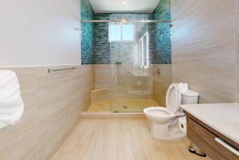 2-501-Bathroom-2