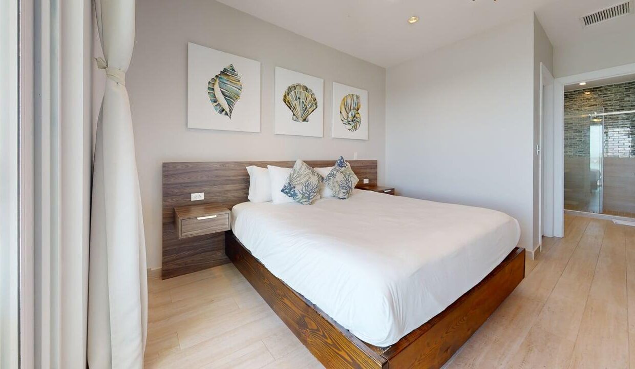 2-501-Bedroom-1