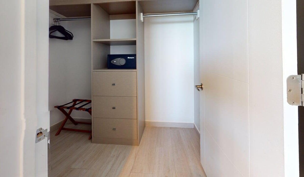 2-501-Bedroom