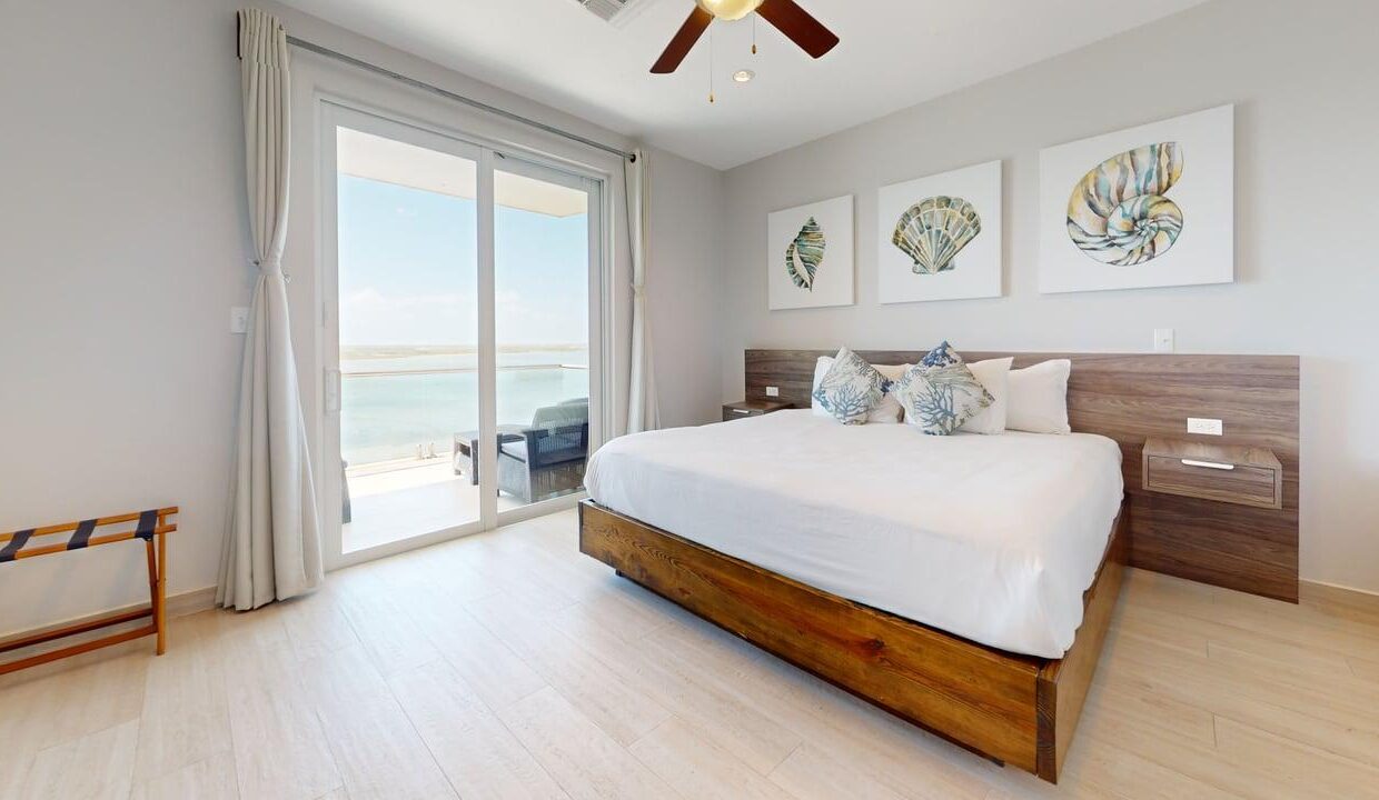 2-501-Bedroom-4