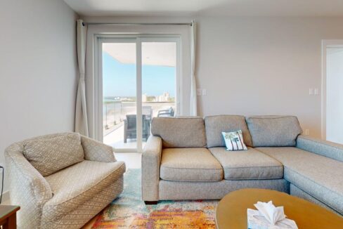2-501-Living-Room
