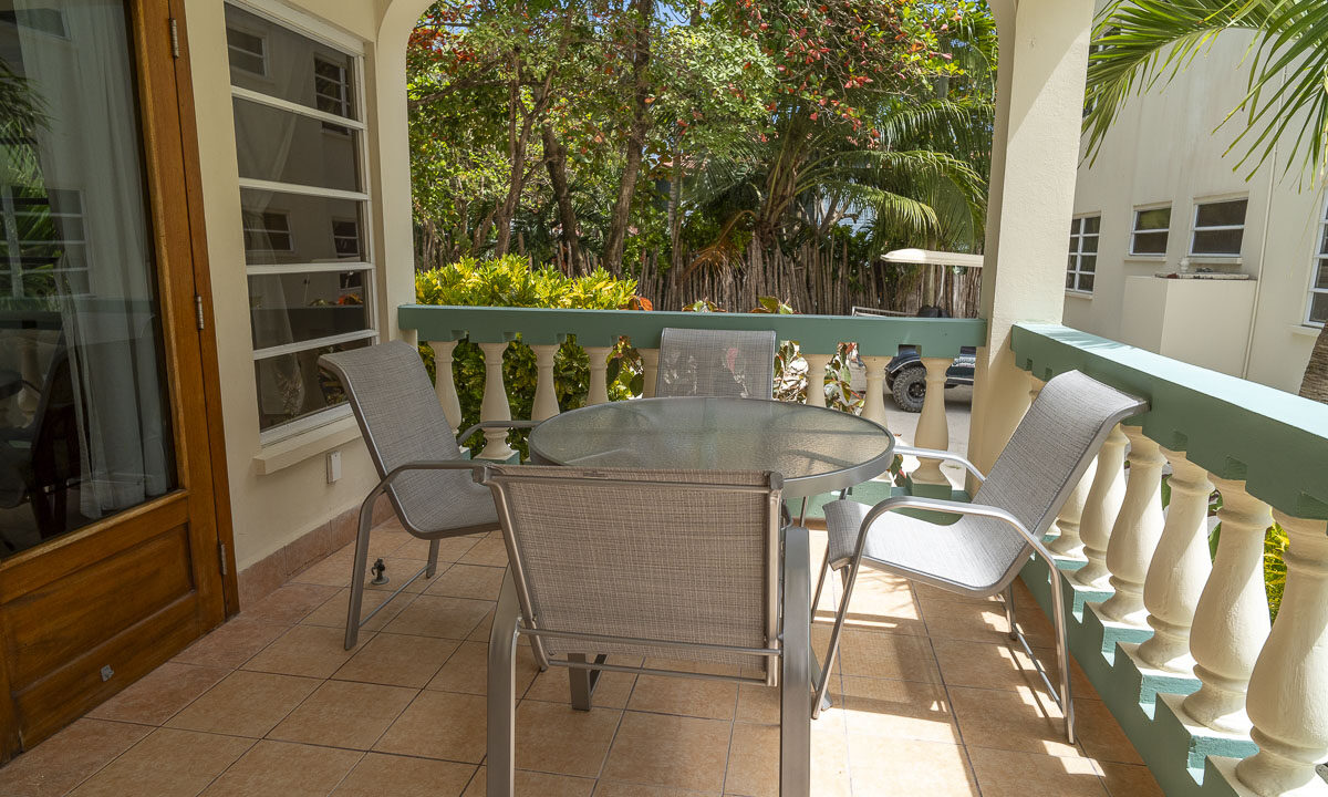 21-Patio-Furniture_web