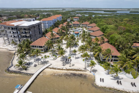 25-Aerial-of-Belizean-Shores-1_web