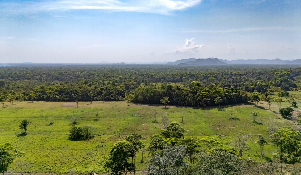 47020Acre20Cattle20Ranch20Punta20Gorda20Toledo20Belize2013