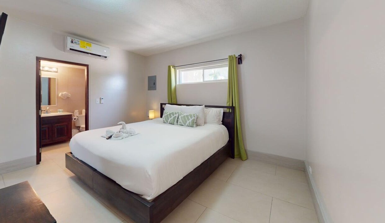 Bananas-1-204-Bedroom