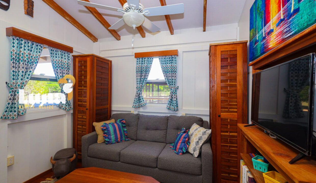 Carmelita-Gardens-Cottage-Lot-112-IMG_C12EAD-1280x853