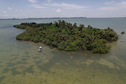 Cohune-Caye-2-scaled