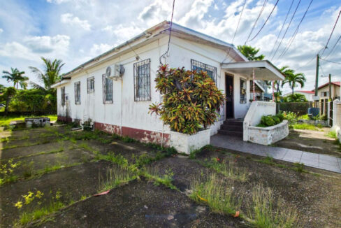 Lizaraga-Avenue-Bungalow-3-1240x720