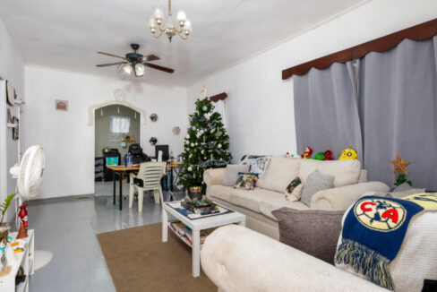 Lizaraga-Avenue-Bungalow-c-1-1240x720