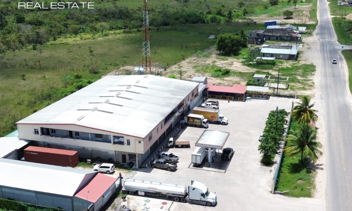 PB0034-upermarket-and-fuel-station-for-sale