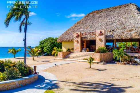 PI0048-welcome-to-Kanu-private-island