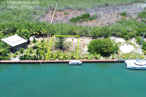 PL0221-waterfront-lot-on-Placencia-caye