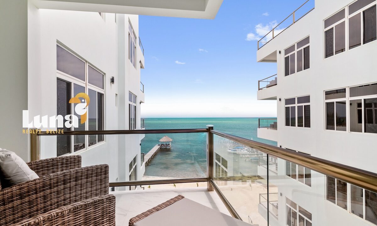 Room_402_RoyalKahal_DuarteDellarole-11
