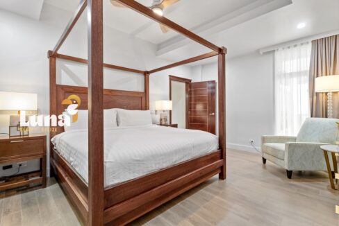 Room_402_RoyalKahal_DuarteDellarole-19