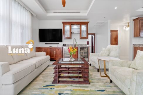 Room_402_RoyalKahal_DuarteDellarole-5