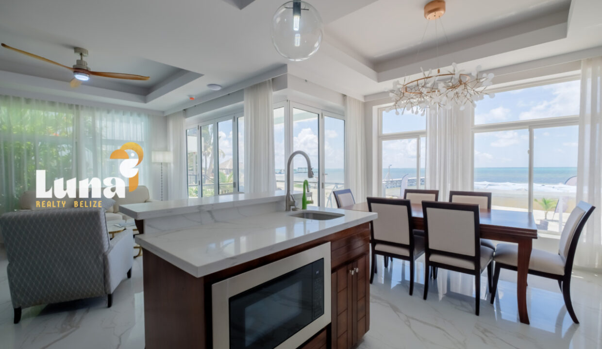 Royal-Kahal-Unit-103-April_2026-LIGH5303-HDR-1-1280x853
