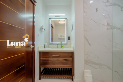 Royal-Kahal-Unit-302-April_2026-LIGH6917-HDR-1280x853