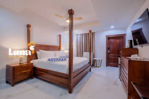 Royal-Kahal-Unit-302-April_2026-LIGH7206-HDR-1280x853