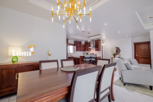 Royal-Kahal-Unit-304-May_2026-LIGH1270-HDR-1280x853