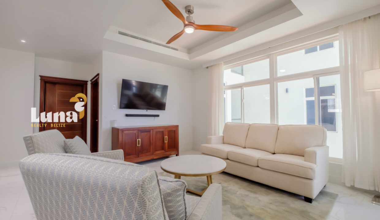 Royal-Kahal-Unit-304-May_2026-LIGH1324-HDR-1280x853