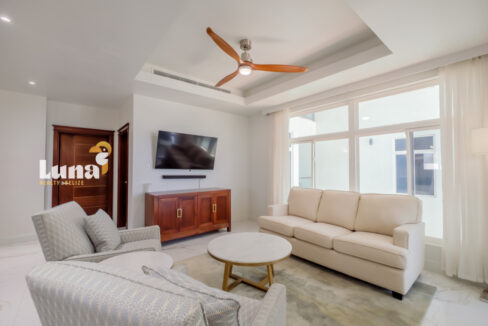 Royal-Kahal-Unit-304-May_2026-LIGH1342-HDR-1280x853